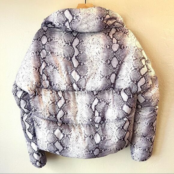 NWT Apparis Julie Snake Puffer Coat Jacket in Lilac XS - Picture 7 of 7